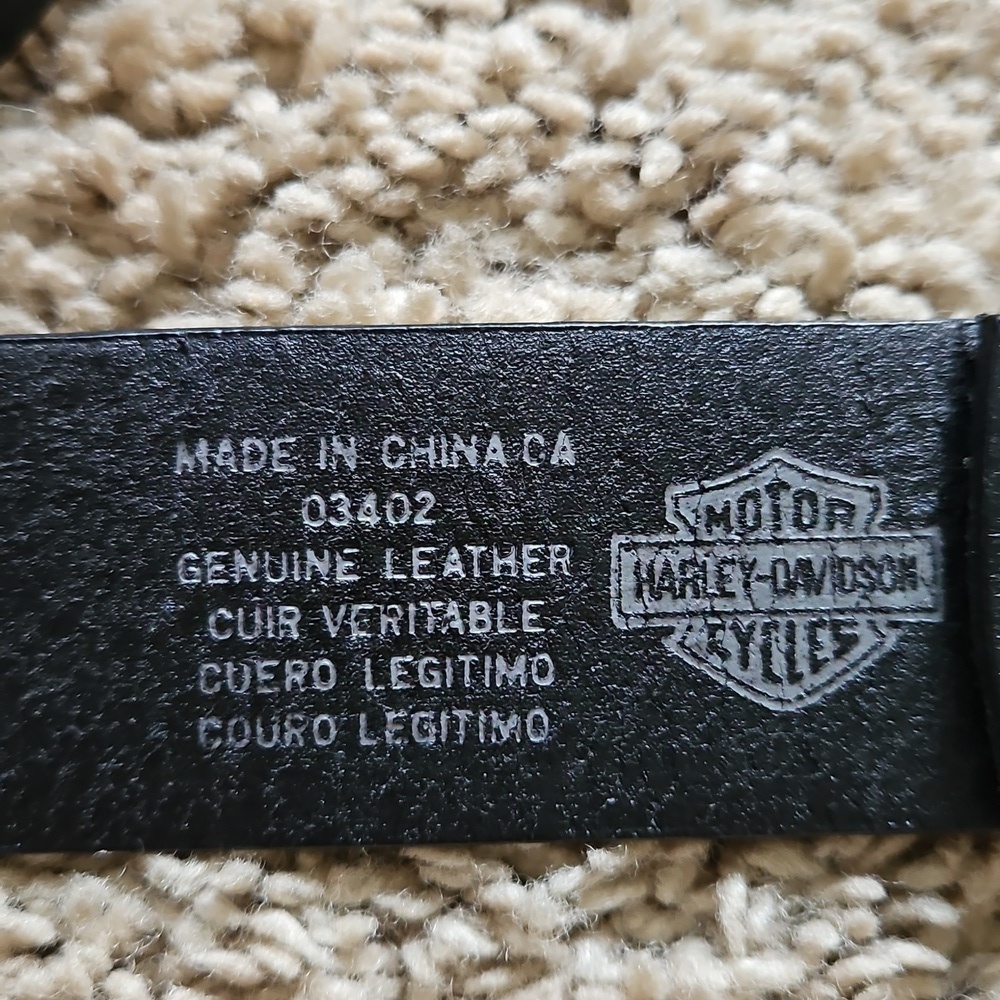 Harley Davidson Men's Black Leather Belt with Silver Buckle, Size 34 - Picture 2 of 7